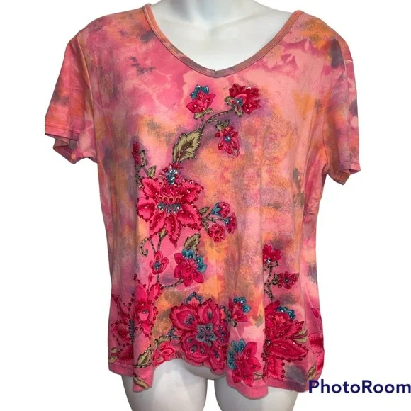 Forbidden Tee shirt with beaded detail. Size XL. Pink floral design - Picture 1 of 9